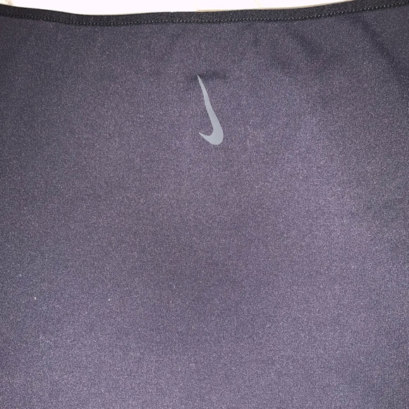 BRAND NEW WITH TAG Nike Yoga for-fit top - Picture 6 of 6
